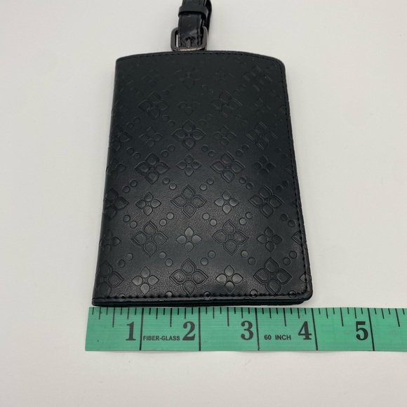 ☘️5 for $40☘️ BCBGMAXAZRIA Black Fold-over Card Holder with Luggage Tag NWT - Picture 10 of 12